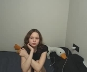 septogoo is a  year old female webcam sex model.