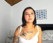 nebulalux is a 18 year old female webcam sex model.