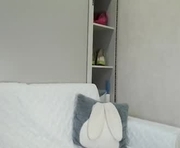 bellastrong_ is a  year old female webcam sex model.