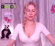 scarlet_sweety is a  year old female webcam sex model.
