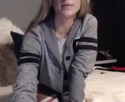 candicamgirl is a 29 year old female webcam sex model.