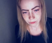 molly_royse is a 26 year old female webcam sex model.