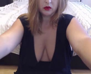 misslilian is a 40 year old female webcam sex model.
