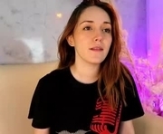 molly_marmalade_ is a  year old female webcam sex model.