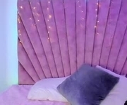 ariagomerie is a 27 year old female webcam sex model.
