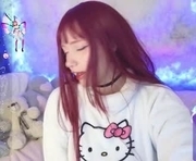 kurochan420 is a 20 year old female webcam sex model.