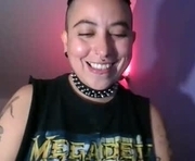 poly_mer is a  year old shemale webcam sex model.
