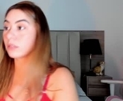 alejarosse is a 24 year old female webcam sex model.