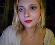paisleyjade2 is a 26 year old female webcam sex model.