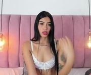 scarlett_gray1 is a 18 year old female webcam sex model.