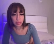 babyyeden is a 18 year old female webcam sex model.
