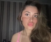 vemuraa is a  year old female webcam sex model.