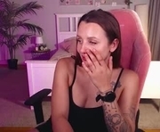 barbara_brylska is a 28 year old female webcam sex model.