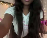 kylieloveskink is a 69 year old female webcam sex model.