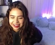 victoria_aj is a 19 year old female webcam sex model.