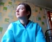 kacilangowski is a 18 year old female webcam sex model.