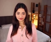 henriettabibbs is a 18 year old female webcam sex model.