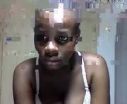 squiter_girlie is a 21 year old female webcam sex model.