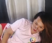 yougotmeanna is a 25 year old female webcam sex model.