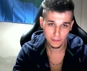 ulxer is a 25 year old male webcam sex model.