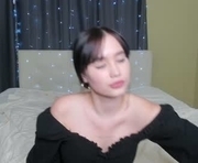 best_trip is a 20 year old couple webcam sex model.