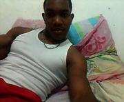 nenu8 is a 22 year old couple webcam sex model.