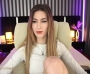 sexy_lava is a  year old female webcam sex model.