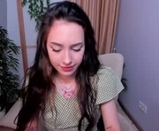 melanie__hill is a 19 year old female webcam sex model.