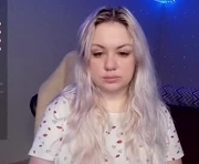 sunny_mood is a 21 year old female webcam sex model.