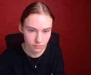 emmi_rossum is a 19 year old female webcam sex model.