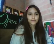 luci_i_i is a  year old female webcam sex model.