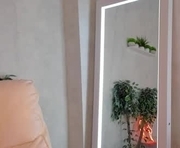 miss_judy is a 18 year old female webcam sex model.