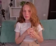 camilla_kelly is a 20 year old female webcam sex model.