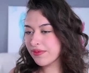 normahay is a 18 year old female webcam sex model.