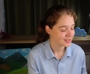 wilonebendell is a 18 year old female webcam sex model.