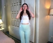 lolablake_ is a 18 year old female webcam sex model.
