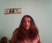missshortyguap is a  year old couple webcam sex model.