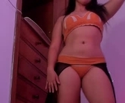 aliice_joness is a 18 year old female webcam sex model.