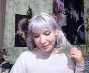 libbynading is a 18 year old female webcam sex model.
