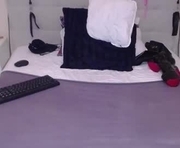 oxyser3nity is a 37 year old female webcam sex model.