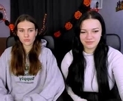 agata_bonbon is a 22 year old couple webcam sex model.