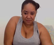 daphaineex is a 32 year old female webcam sex model.