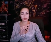 adaimogen is a 20 year old female webcam sex model.
