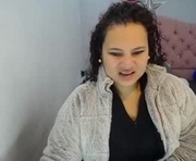 eleonor_camerun is a 26 year old female webcam sex model.