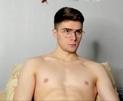stephen_carry is a 21 year old male webcam sex model.