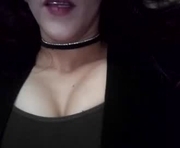 heavenleah is a  year old female webcam sex model.
