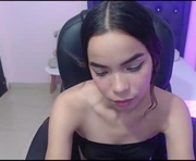 rositapink1 is a 19 year old female webcam sex model.