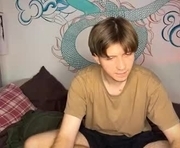 kero180 is a 18 year old male webcam sex model.