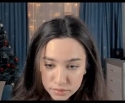 emeliareaper is a 18 year old female webcam sex model.