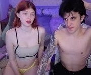 ggoppolsme is a 24 year old couple webcam sex model.